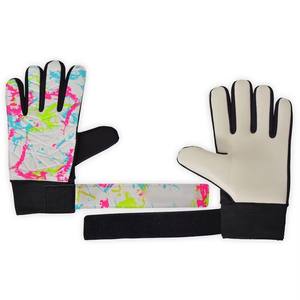 Guantes de portero de fútbol profesional con látex Nuevo diseño para adultos y niños Guantes de portero de fútbol para uso en exteriores - Product Image 4