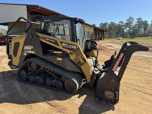 รถตักล้อยาง ASV POSI-TRACK RT135F รุ่นขายดี เครื่องยนต์ Euro5/EPA  แบบตีนตะขาบ แรงยกสูง รถตักขนาดกะทัดรัดสำหรับงานก่อสร้าง - Product Image 3