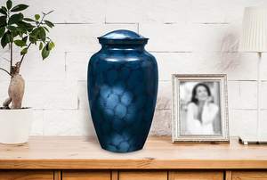 Urne funéraire en aluminium de conception classique en denim bleu nuage pour les cendres, grand monument funéraire pour le cimetière - Product Image 4