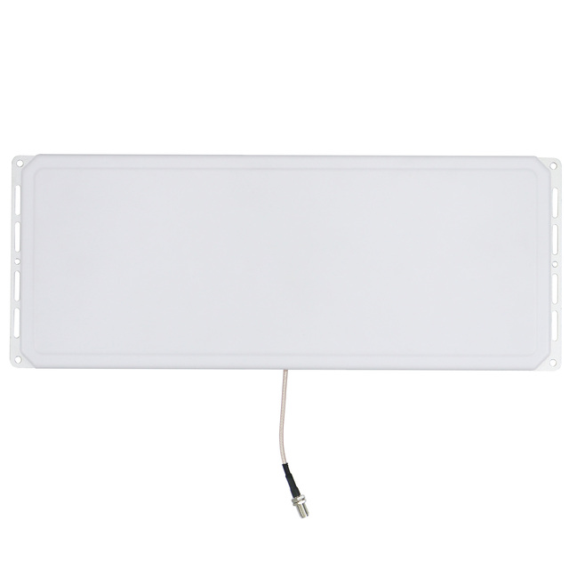 White Plastic UHF RFID Antenna 902-928 MHz Circular Polarization Screw Mount Outdoor High Gain