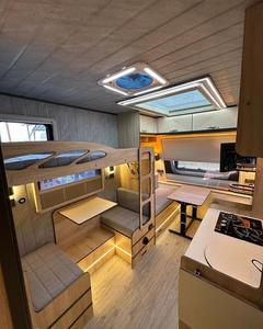 Remolque de Viaje Mini Ligero de Lujo Moderno Impermeable para 4 Personas Fetih 410 Teardrop Camper - Product Image 6