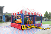 Jeux de stand de carnaval en plein air gonflable interactif 4 en 1 jeu de lancer d'anneaux Pvc gonflable carnaval à mi-chemin pour installations de parc pour enfants