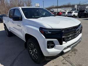Nuevo Chevrolet Colorado 2026 4WD Z71 SUV Gasolina/Petróleo Euro VI, 6 Asientos, Asientos de Cuero, Automático, Volante a la Izquierda, R20, Aleación de Aluminio - Product Image 2