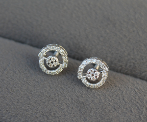 Ensemble de colliers pendentifs en or blanc 18 carats avec diamant naturel Certified IGI Elegant Fine Jewelry for Women - Product Image 1