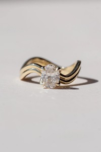 Alta calidad forma ovalada diamante doble banda solitario compromiso 18K oro anillo nupcial boda joyería proveedor a granel al por mayor - Product Image 3