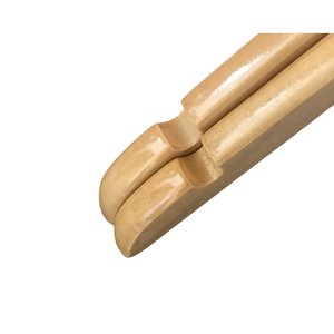 Perchas de Madera de Pino Personalizadas al por Mayor para Bebés y Niños con Diseño Antideslizante, Perchas Ecológicas para Ropa Infantil - Product Image 5