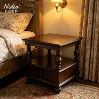 Mesa Auxiliar Tradicional de Madera Maciza con 1 Cajón, Mesita de Noche Clásica, Mesa Lateral de Madera Resistente para Sala de Estar y Dormitorio