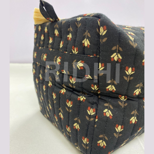Sac fourre-tout matelassé en coton noir écologique avec fermeture éclair, fait main, réutilisable, imprimé sur mesure, pour les voyages et les courses - Product Image 5
