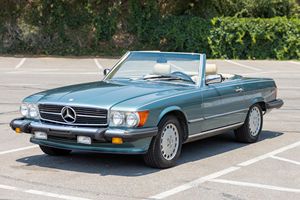 Mercedes-Benz 560SL de 1988, poco uso, sin reserva, motor V8, color azul verdoso metalizado, techo rígido de fábrica incluido, sin modificar. - Product Image 2