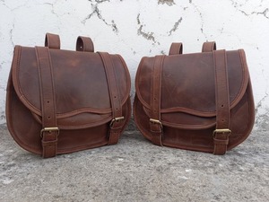 Alforjas de motocicleta de cuero de búfalo genuino Alforjas 2 bolsas laterales en marrón Estilo de moda elegante - Product Image 6