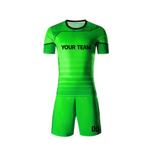 Conjunto de ropa de fútbol personalizado al por mayor totalmente sublimación con diseño personalizado y logotipo servicio OEM ofrecido - Product Image 2