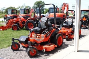 Kubota 196cc ZD1211L เครื่องตัดหญ้า4จังหวะหมุนเป็นศูนย์เครื่องตัดหญ้ากำลังไฟ1800วัตต์แรงดันไฟฟ้า48โวลต์สำหรับสวนแบบ DIY ใช้ในอุตสาหกรรมการใช้เครื่องยนต์58V - Product Image 5