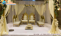 Chaises de Mandap pour Mariage Indien en Bois de Teck, Design Vintage Élégant, Démontables, Légères, Modernes, Personnalisables pour Cérémonies au Royaume-Uni, Fabrication en Usine