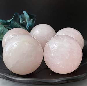 ESFERA DE CUARZO ROSA AL POR MAYOR / ESFERA DE ROSA NATURAL DE PRIMERA CALIDAD / ESFERA DE GEMAS DE ROSA EN GRAN CANTIDAD - Product Image 2