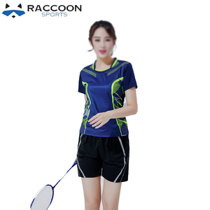 Tenues de tennis sur mesure, maillots et ensembles sportifs en gros pour adultes, séchage rapide, respirants, logo personnalisé par Raccoon Sports - Product Image 6