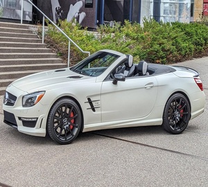 2015 Mercedes-Benz SL63 a.m.g ใช้กับเบาะหนังพวงมาลัยซ้าย - Product Image 1