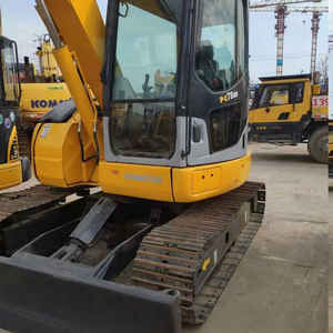 Mini-excavatrice d'occasion KOMATSU PC78US, poids opérationnel de 8 tonnes, hydraulique Komatsu. Moteur, boîte de vitesses, pompe à engrenages, roulement, PLC, chenille - Product Image 3