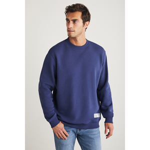 เสื้อสเวตเชิ้ตคอกลมทรงปกติผ้าเนื้อนุ่มพิเศษสำหรับผู้ชาย GRIMELANGE Travis - Product Image 4