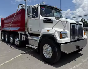 Camion benne d'occasion Western Star 4700, 2023 2024 2025, Cummins 370HP, boîte automatique - Product Image 1