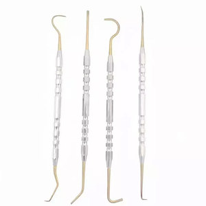 Nuevo estilo de productos de acero inoxidable Kit dental utilizado para eliminar la placa de los dientes con excelente resultado Mejor escalador dental - Product Image 1