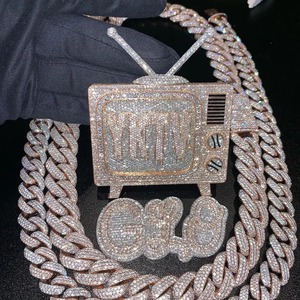 จี้เงินแท้ 925 ประดับโมอิสซาไนต์ VVS ระดับ Iced Diamond สไตล์การ์ตูนวินเทจ สำหรับทุกเพศ พร้อมใบรับรอง IGI - Product Image 4