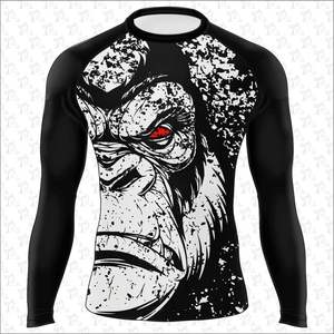 Color y tamaño personalizados para hombre, protector de erupción profesional de secado rápido, transpirable, para surf, natación, UV50 +, protectores de erupción personalizados - Product Image 1