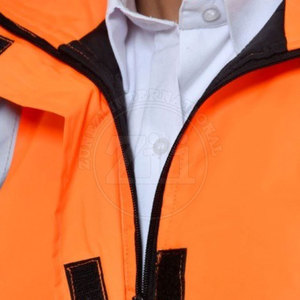 Veste de sécurité réfléchissante haute visibilité, respirante, avec logo personnalisé, conforme à la norme ANSI classe 1, imperméable, avec éclairage LED, fabriquée dans les meilleurs matériaux - Product Image 5