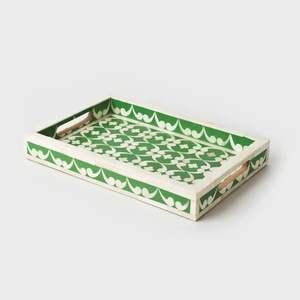 Plateau d'incrustation d'os traditionnel de fabrication indienne utilisé comme pièce de décoration ou plateau de service fonctionnel disponible à la vente - Product Image 5