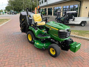 Tracteur à roues motrices John Deere X950r 25,2 CV 2WD, mini-tracteur de jardin et de ferme, parmi les plus vendus - Product Image 3