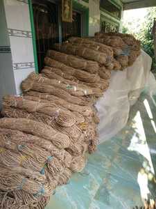 Corde de jute tressée: solide, naturelle et polyvalente, un matériau parfait pour tout, du bricolage aux tâches ménagères. - Product Image 4