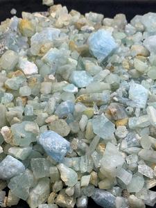 คริสตัลอะความารีนดิบจากสการ์ดู ไม่ผ่านการแปรรูป หินธรรมชาติจากปากีสถาน สำหรับทำเครื่องประดับ บำบัดรักษา คอลเลคชั่นสีขาว น้ำหนัก 500 กรัม - Product Image 6