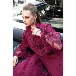 Vestido Salwar Kameez de Algodón Pakistaní de Lujo, Diseño '24, 9-Scenic Scarlet TC-685 por Maria B., Edición Eid, Vestidos Indios - Product Image 4