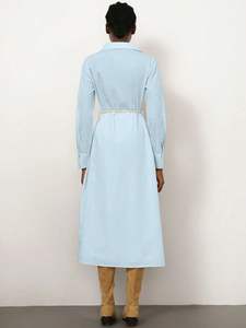 Vestido negro hecho a mano con bordados y elegantes detalles de Adorno - Product Image 3