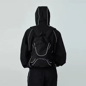 Ensemble de survêtement 2 pièces en nylon et polyester personnalisé avec fermeture éclair, pour hommes, avec passepoil et revers élastiques, coupe-vent unisexe en nylon - Product Image 5