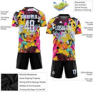 Uniforme de football personnalisé Tissu à séchage rapide sublimé Logo personnalisé Numéro de nom Fabricant OEM Tailles pour adultes et jeunes - Product Image 6