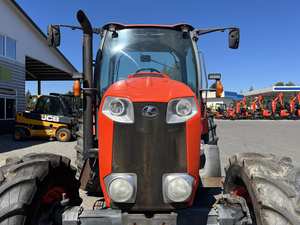 Tractor de Ruedas 4WD M126GXDTC 2015 de 126 HP con Transmisión de Alta Productividad y Bomba de Caja de Cambios - Product Image 5