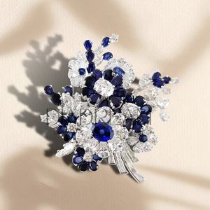 Nuevo broche de diamante cultivado Leb de color azul de lujo, broche de plata 925 de diseñador único, regalo para mujeres en ocasiones de boda - Product Image 1