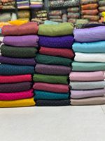 Nouveau tissu de broderie en soie Vichita Rich Look pour vêtements de mariage indiens pour femmes, vente en gros depuis Surat Alphanumeric