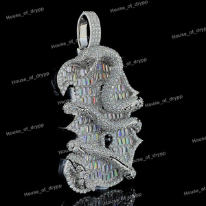 Collar con colgante de letra B gótica con incrustaciones de moissanita y diamantes, estilo hip hop, con piedra baguette, inicial personalizada, joyería unisex - Product Image 2