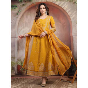 ชุดอานาร์กาลีผ้าไหมปักลายมัสตาร์ดสำหรับผู้หญิง พร้อมผ้าคลุมไหล่ ทรงเอ็มไพร์ - Product Image 1