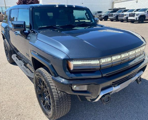 Vehículo Utilitario Deportivo 4x4 de Nueva Energía, Tamaño Completo, 2025, 2X Performance, Batería de 90-110 kWh - Product Image 5