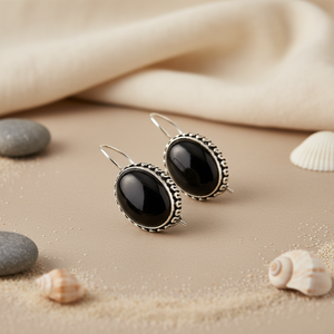 ต่างหูเงินแท้ 925 ประดับพลอยออนิกซ์ทรงหยดน้ำ ชุบทองคำขาว/โรสโกลด์ ประดับพลอยสีดำ มุก และเพชร สำหรับงานแต่งงาน งานเลี้ยง และงานศาสนาคริสต์ - Product Image 3