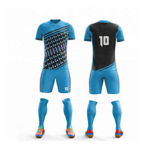 Uniforme de football unisexe de haute qualité en sublimation, fourni par une marque privée avec une livraison rapide dans le monde entier pour les acheteurs en gros. - Product Image 1