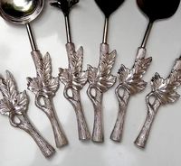 Gran oferta, juego de servir Floral hecho a mano, cuchara de acero inoxidable plateada, servidor de salsa para ensalada para cocina, Idea de regalo de negocios