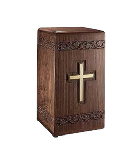 Urnas de Cremación de Madera Hechas a Mano con Diseño de Cruz de Latón para Uso Funerario y de Entierro para Adultos, Hechas a Mano con Logotipo Personalizado a Bajo Precio - Product Image 5