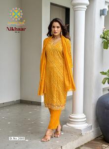 Élégant ensemble droit Kurti avec pantalon et Dupatta pour femme, parfait pour les fêtes, les sorties décontractées, le bureau, les fêtes ethniques. - Product Image 4