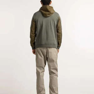 Sudadera con Capucha Personalizada de Manga Larga 100% Algodón de Color Sólido, Sudadera con Capucha de Estilo Invernal Más Vendida para Hombre - Product Image 2