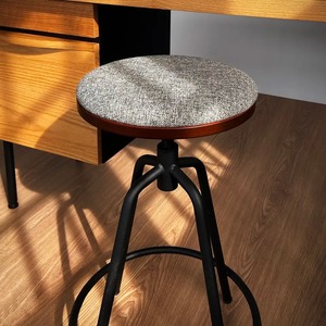 สไตล์นอร์ดิกผ้าไม้ใหม่ในร่มโลหะสีดำเชิงพาณิชย์เก้าอี้สูงเก้าอี้บาร์ - Product Image 6