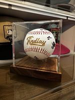 Base en bois clair Cube support de Baseball autographe Baseball support boîte carré acrylique Baseball vitrine avec porte-anneau en plexiglas