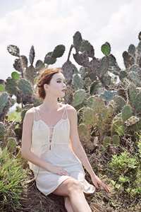 Venta caliente Diseñador clásico Mujeres Corto Bohemio Sexy Vestidos con estilo Mejor Bloque de mano Impreso Maxi Trajes en artículos al por mayor - Product Image 2